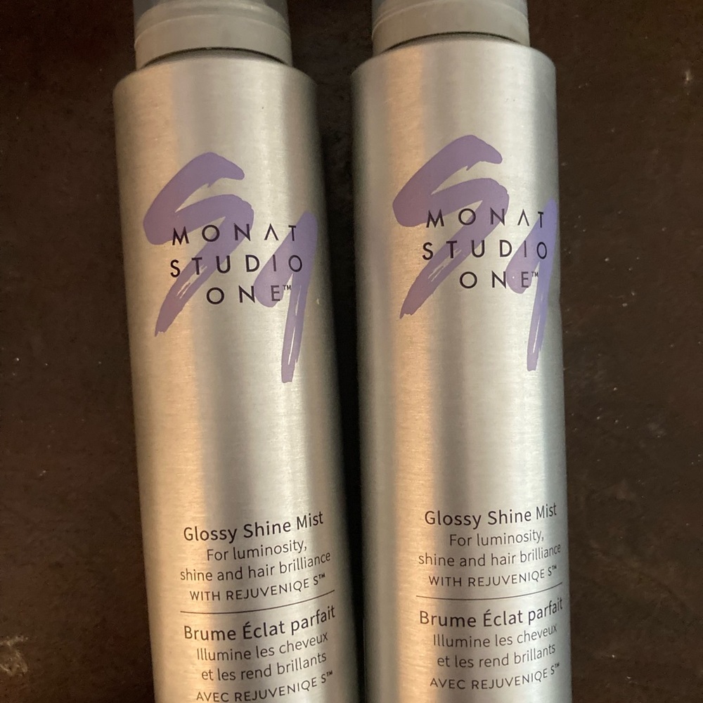 Monat glossy shine mist